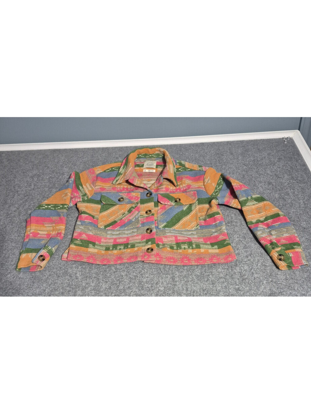 Stoosh Aztec Print Cropped Wool Blend Button Down Size S Jacket Warm